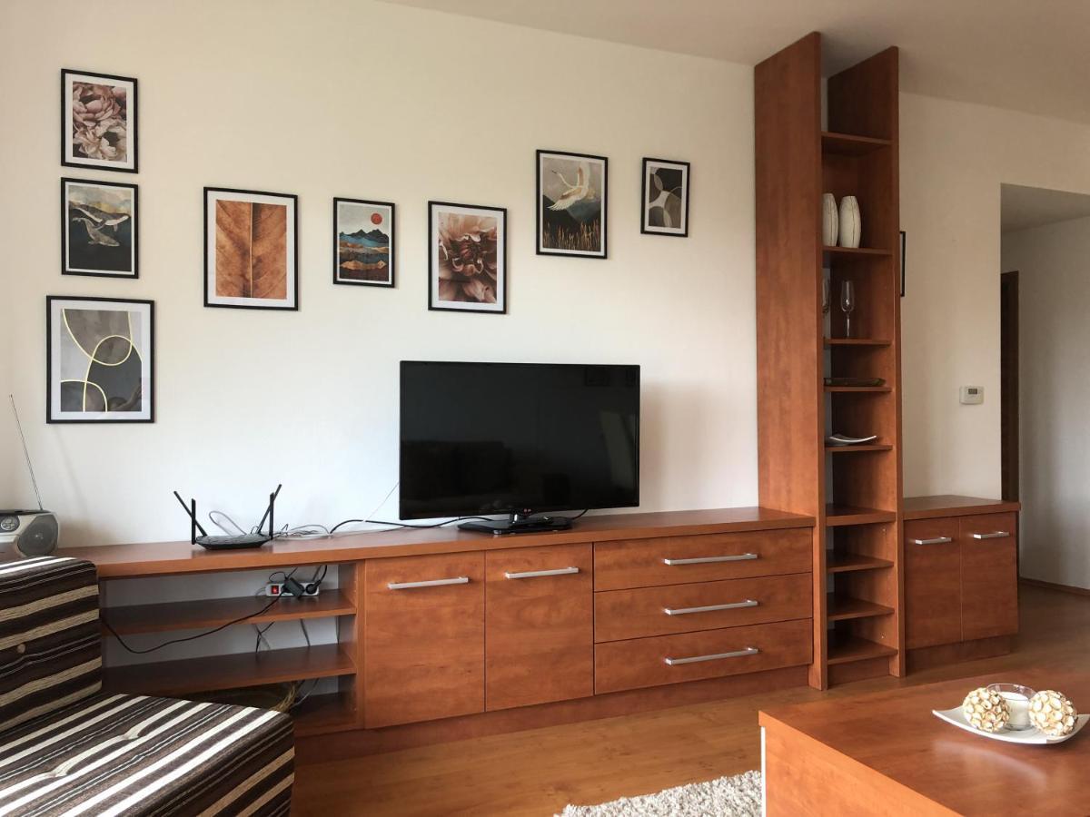 Apartman 316 ドノヴァリ エクステリア 写真